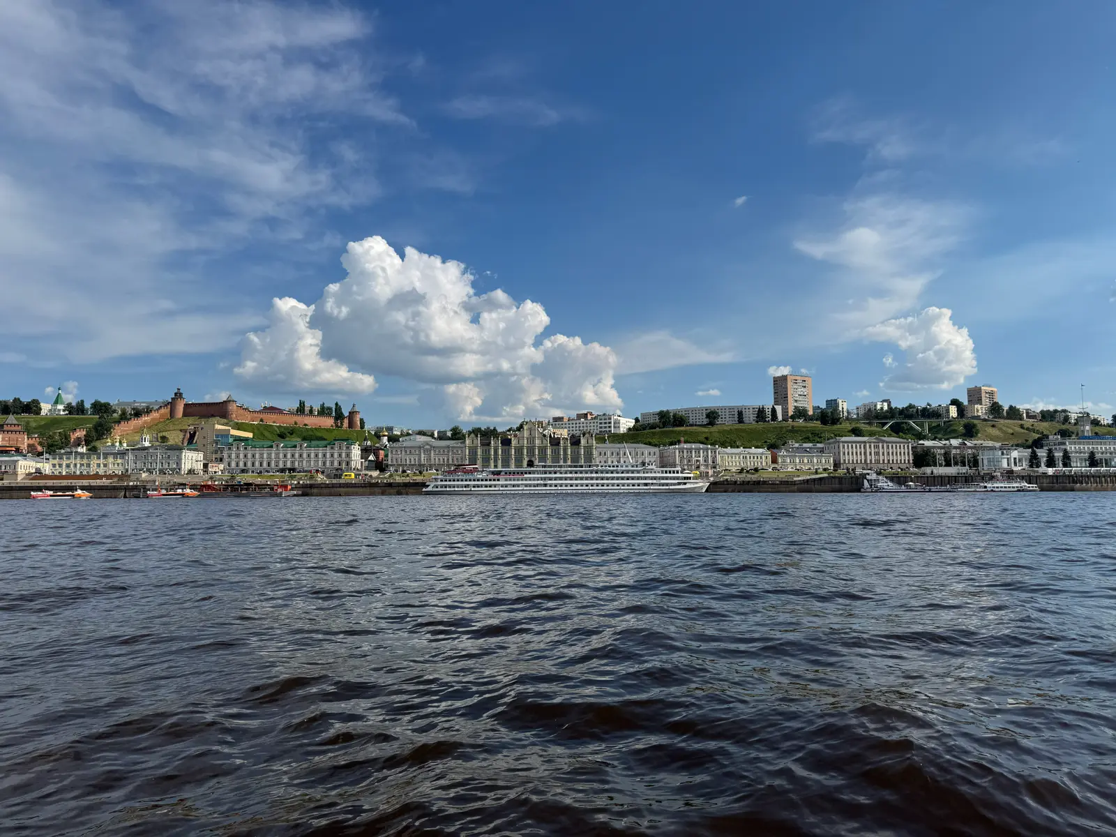 Самостоятельное катание на катере без капитана