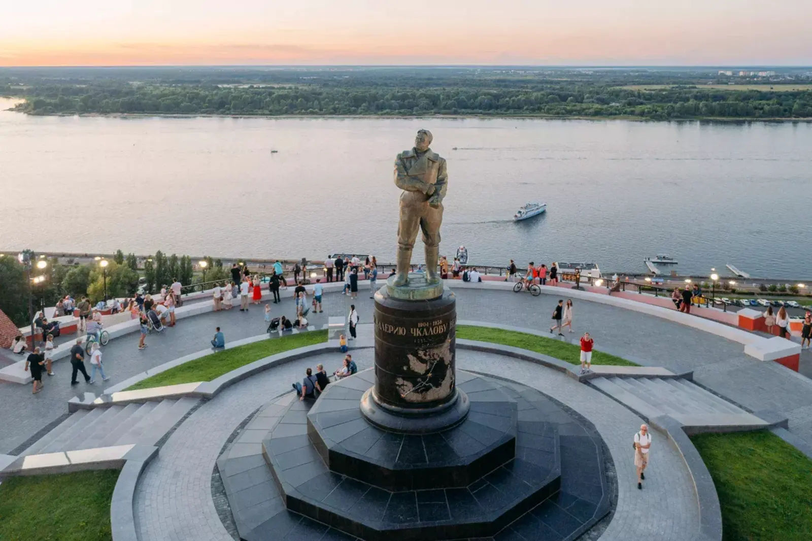 Водная прогулка «Город Горький» на теплоходе «Москва-143»