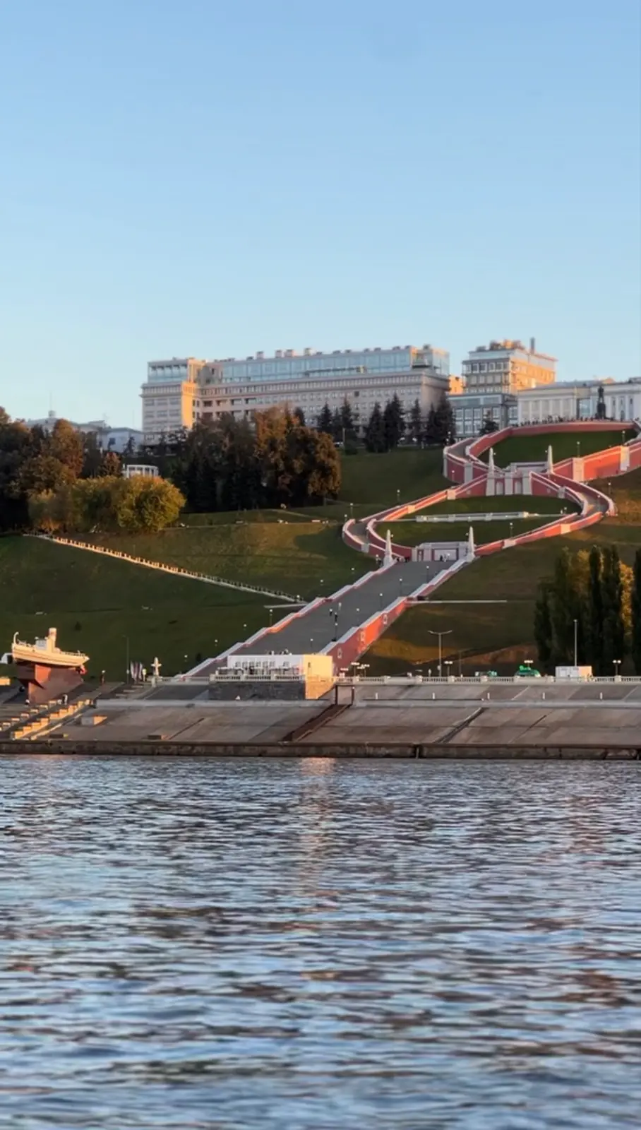 Исторический Нижний в лучшем ракурсе: на катере по Волге + чаепитие