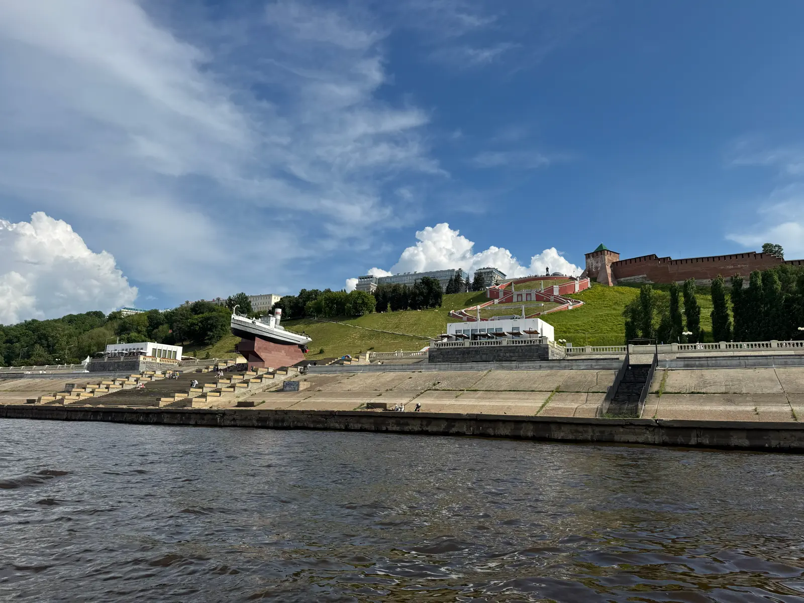 Самостоятельное катание на катере без капитана