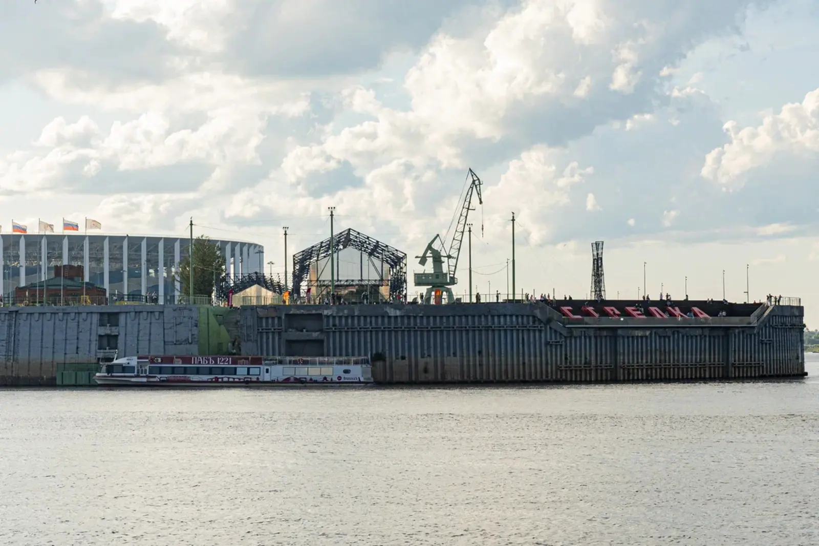 Прогулочный рейс «Стрелка» в Нижнем Новгороде